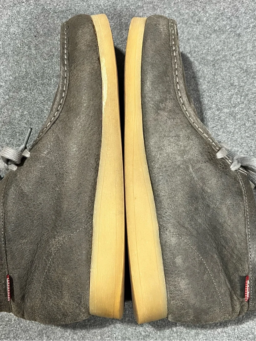 Clarks Men's Stinson Hi Weathered Gray Leather Lace Up Chukka Boots Size 13 M